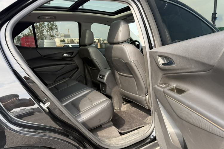 Used Chevrolet Equinox 2019 535T Automatic Chijie Edition China VI Interior 6