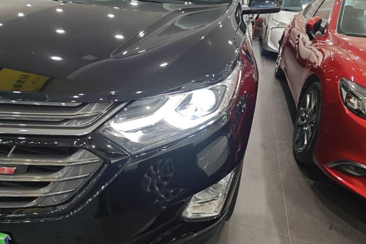 Used Chevrolet Equinox 2019 Redline 550T Automatic All-Wheel-Drive Trailblazer RS China VI Standard Left Front Headlight