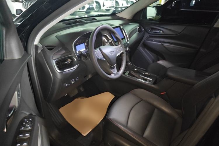 Used Chevrolet Equinox 2019 Redline 550T Automatic All-Wheel-Drive RS Model China V Standard Left Front Seat