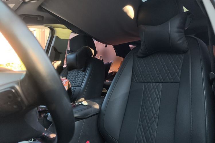 Used Chevrolet Equinox 2019 Redline 550T Automatic All-Wheel-Drive RS Model China VI Standard Left Front Seat