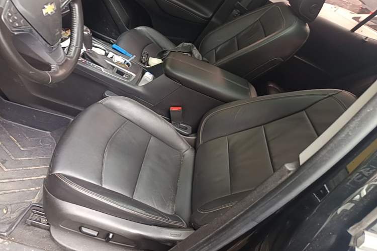 Used Chevrolet Equinox 2019 535T Automatic YuJie Edition China VI Left Front Seat