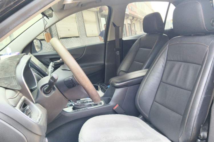 Used Chevrolet Equinox 2019 535T Automatic Chijie Edition China VI Left Front Seat