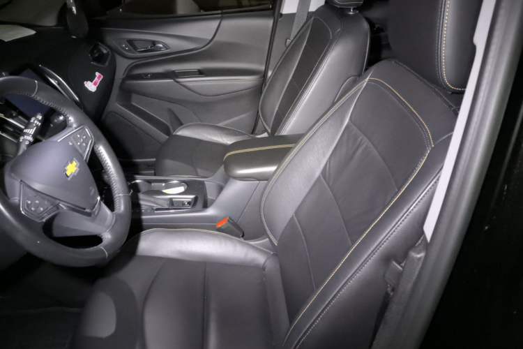 Used Chevrolet Equinox 2019 535T Automatic YuJie Edition China VI Left Front Seat