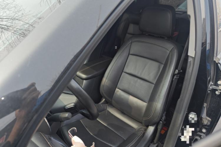 Used Chevrolet Equinox 2019 535T Automatic Chijie Edition China VI Left Front Seat