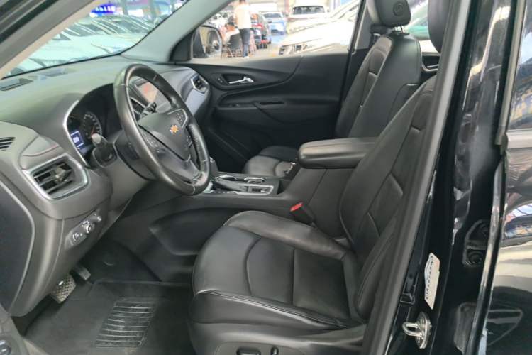 Used Chevrolet Equinox 2019 535T Automatic Chijie Edition China VI Left Front Seat
