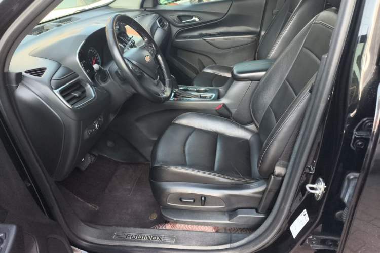 Used Chevrolet Equinox 2019 535T Automatic Chijie Edition China VI Left Front Seat