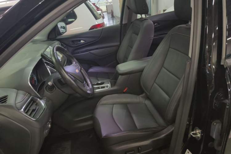 Used Chevrolet Equinox 2019 535T Automatic Chijie Edition China VI Left Front Seat