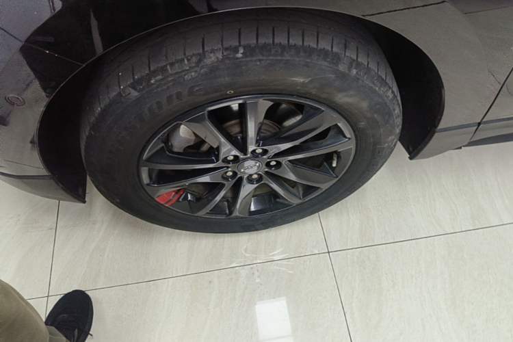 Used Chevrolet Equinox 2019 Redline 550T Automatic All-Wheel-Drive Trailblazer RS China VI Standard Left Front Wheel Hub