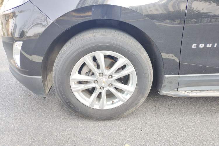 Used Chevrolet Equinox 2019 535T Automatic YuJie Edition China VI Left Front Wheel Hub