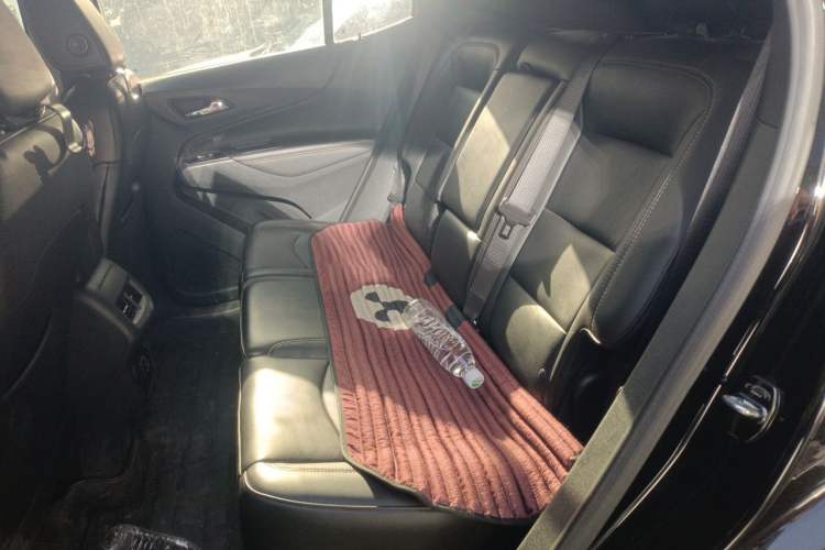 Used Chevrolet Equinox 2019 535T Automatic Chijie Edition China VI Left Rear Seat