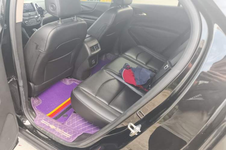 Used Chevrolet Equinox 2019 535T Automatic YuJie Edition China VI Left Rear Seat