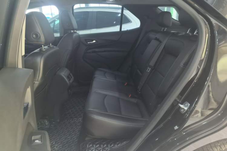 Used Chevrolet Equinox 2019 535T Automatic Chijie Edition China VI Left Rear Seat