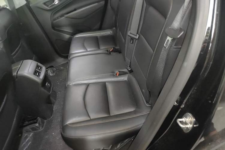Used Chevrolet Equinox 2019 535T Automatic Chijie Edition China VI Left Rear Seat