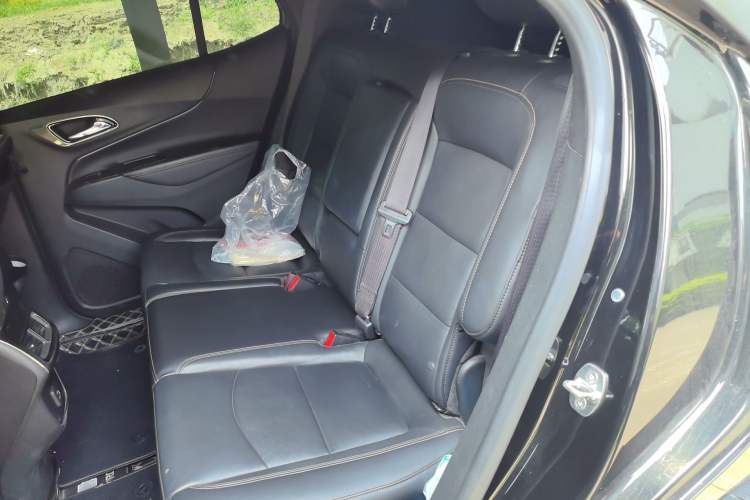 Used Chevrolet Equinox 2019 535T Automatic Chijie Edition China V Standard Left Rear Seat