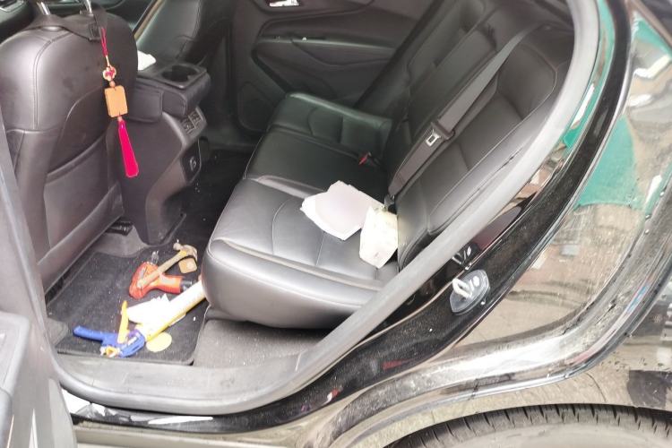 Used Chevrolet Equinox 2019 535T Automatic Chijie Edition China V Standard Left Rear Seat