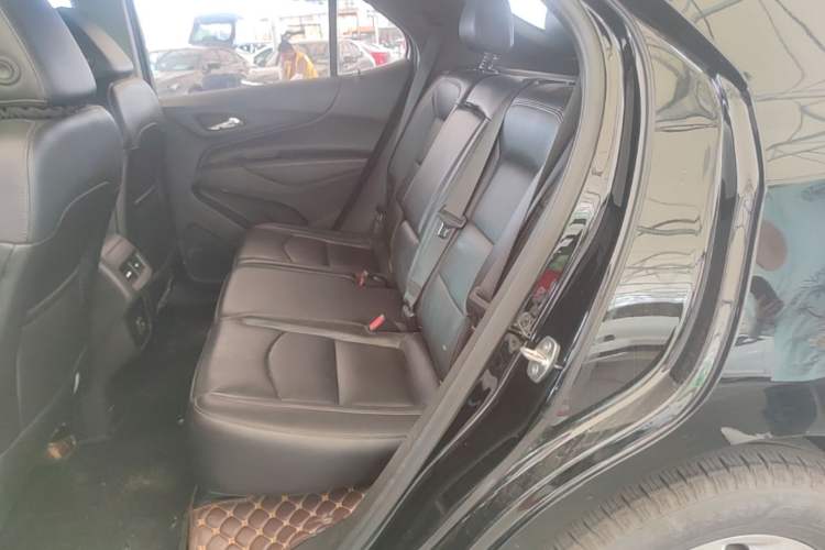 Used Chevrolet Equinox 2019 535T Automatic Chijie Edition China V Standard Left Rear Seat
