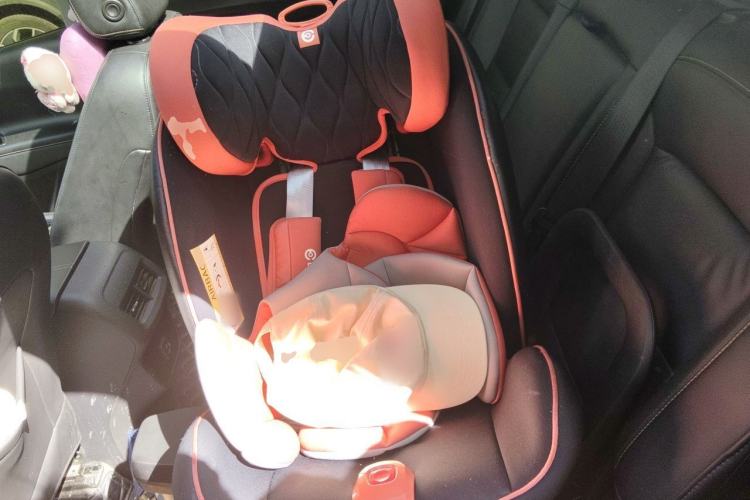 Used Chevrolet Equinox 2019 535T Automatic Chijie Edition China VI Left Rear Seat