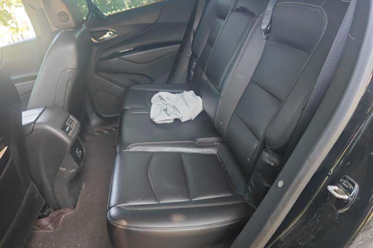 Used Chevrolet Equinox 2019 535T Automatic YuJie Edition China VI Left Rear Seat