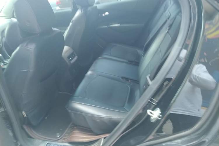 Used Chevrolet Equinox 2019 535T Automatic Lingjie Edition China VI Standard Left Rear Seat
