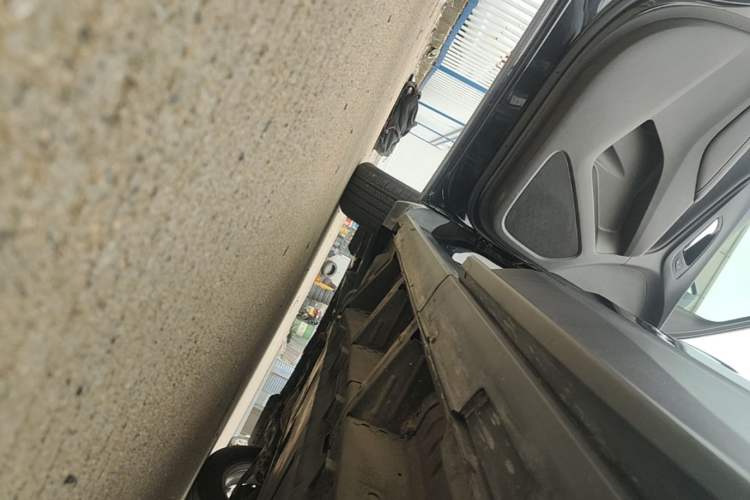 Used Chevrolet Equinox 2019 535T Automatic Chijie Edition China VI Left Side Sill