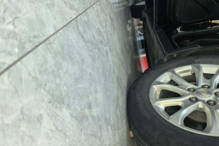 Used Chevrolet Equinox 2019 535T Automatic Chijie Edition China VI Left Side Sill