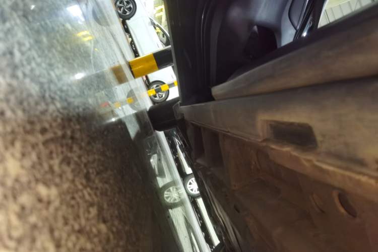 Used Chevrolet Equinox 2019 535T Automatic YuJie Edition China VI Left Side Sill