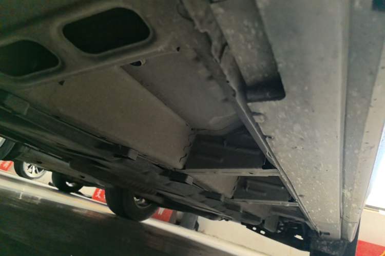 Used Chevrolet Equinox 2019 535T Automatic Chijie Edition China VI Left Side Sill
