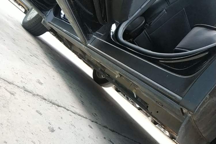 Used Chevrolet Equinox 2019 535T Automatic YuJie Edition China VI Left Side Sill