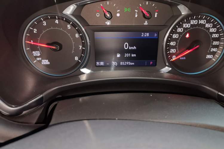 Used Chevrolet Equinox 2019 535T Automatic YuJie Edition China V Standard Odometer Close Up