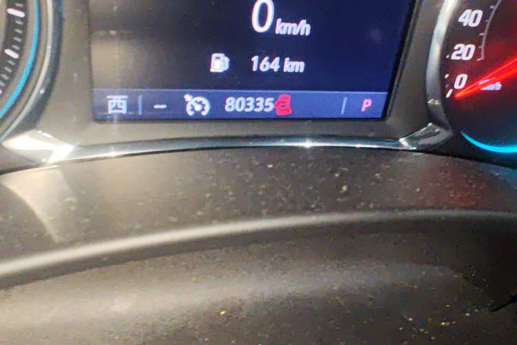 Used Chevrolet Equinox 2019 Redline 550T Automatic All-Wheel-Drive RS Model China VI Standard Odometer Close Up