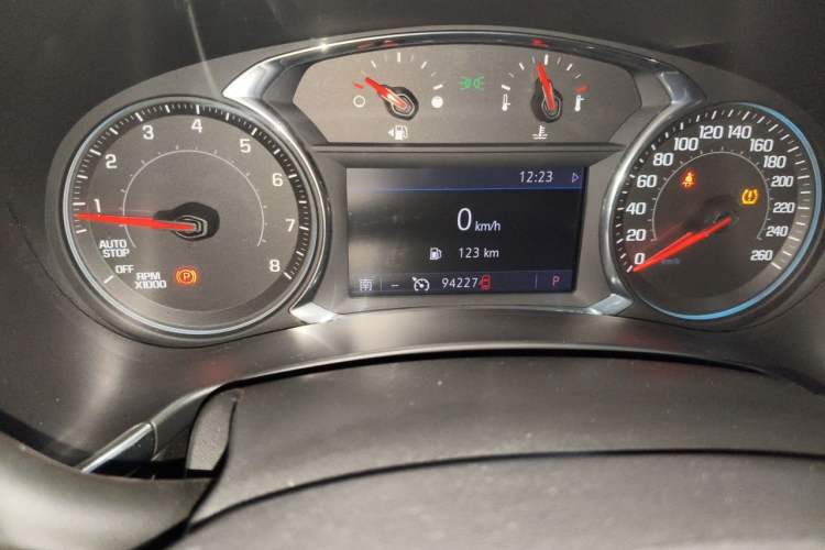 Used Chevrolet Equinox 2019 535T Automatic YuJie Edition China V Standard Odometer Close Up