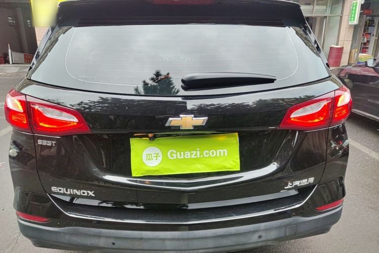 Used Chevrolet Equinox 2019 535T Automatic YuJie Edition China VI Rear