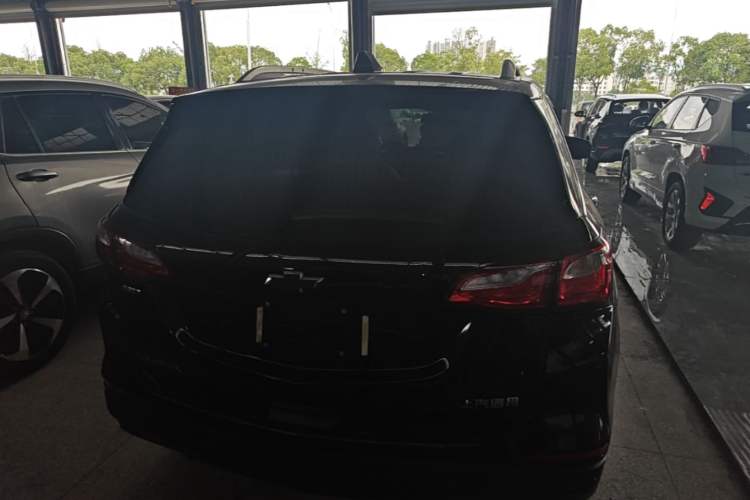 Used Chevrolet Equinox 2019 535T Automatic YuJie Edition China V Standard Rear