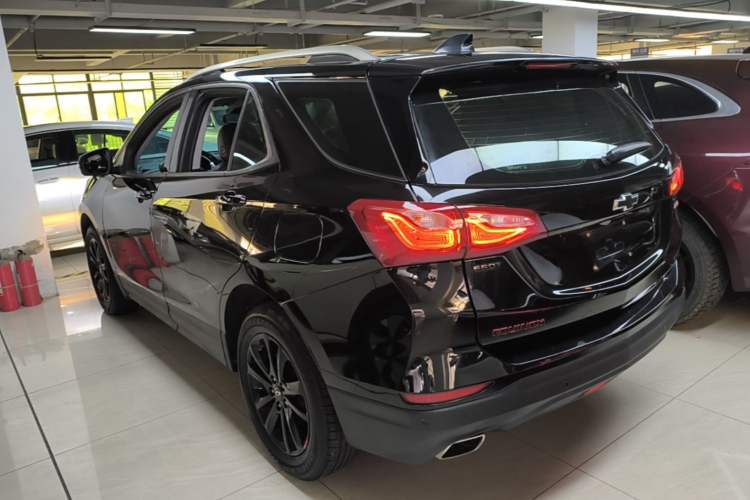 Used Chevrolet Equinox 2019 Redline 550T Automatic All-Wheel-Drive Trailblazer RS China VI Standard Rear Left 45 Deg