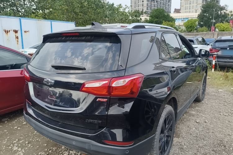 Used Chevrolet Equinox 2019 Redline 550T Automatic All-Wheel-Drive RS Model China VI Standard Rear Right 45 Deg