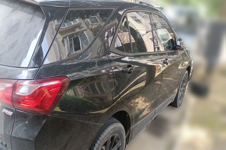 Used Chevrolet Equinox 2019 Redline 550T Automatic All-Wheel-Drive RS Model China VI Standard Rear Right 45 Deg