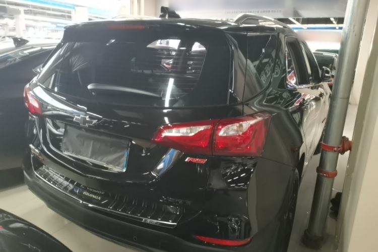 Used Chevrolet Equinox 2019 Redline 550T Automatic All-Wheel-Drive RS Model China V Standard Rear Right 45 Deg