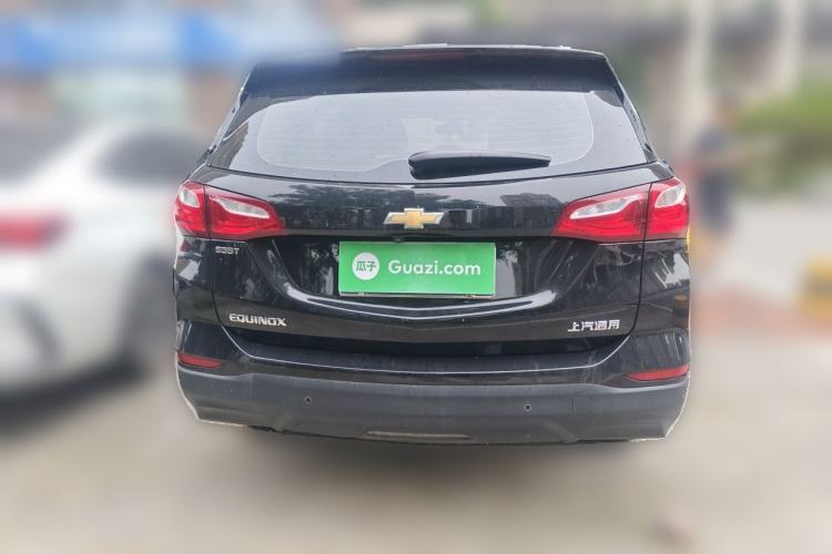 Used Chevrolet Equinox 2019 535T Automatic YuJie Edition China VI Rear