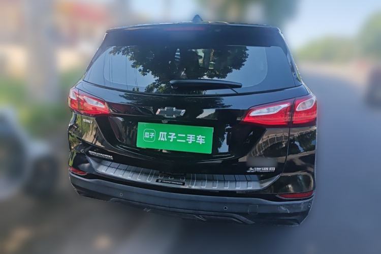 Used Chevrolet Equinox 2019 535T Automatic YuJie Edition China VI Rear