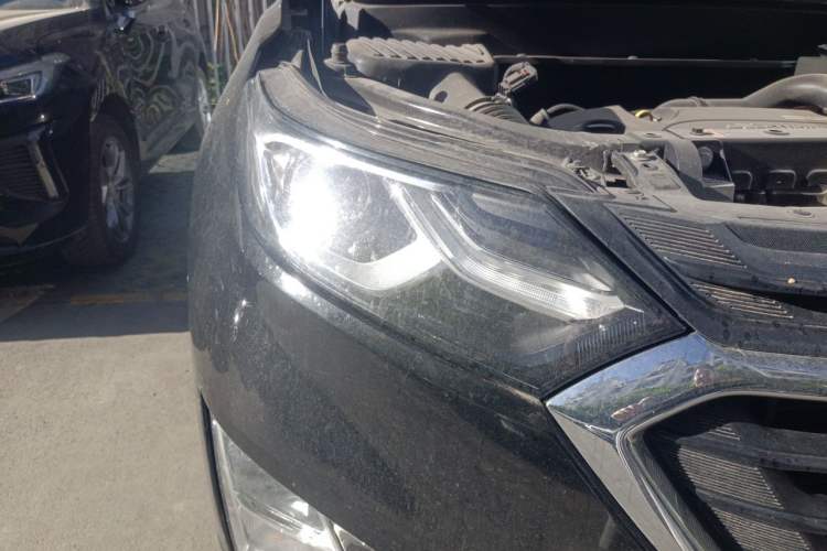 Used Chevrolet Equinox 2019 535T Automatic Chijie Edition China VI Right Front Headlight