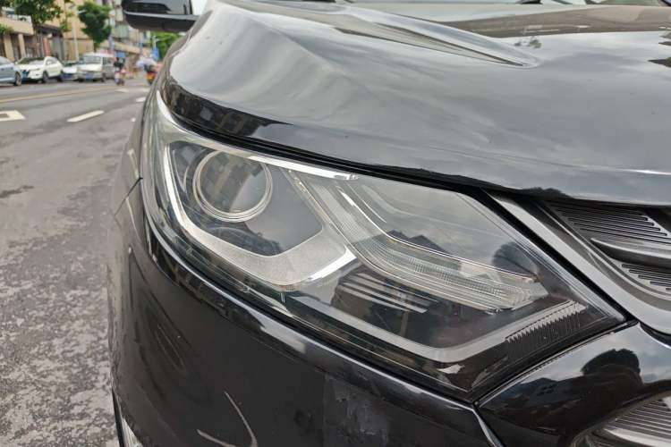 Used Chevrolet Equinox 2019 Redline 550T Automatic All-Wheel-Drive RS Model China VI Standard Right Front Headlight