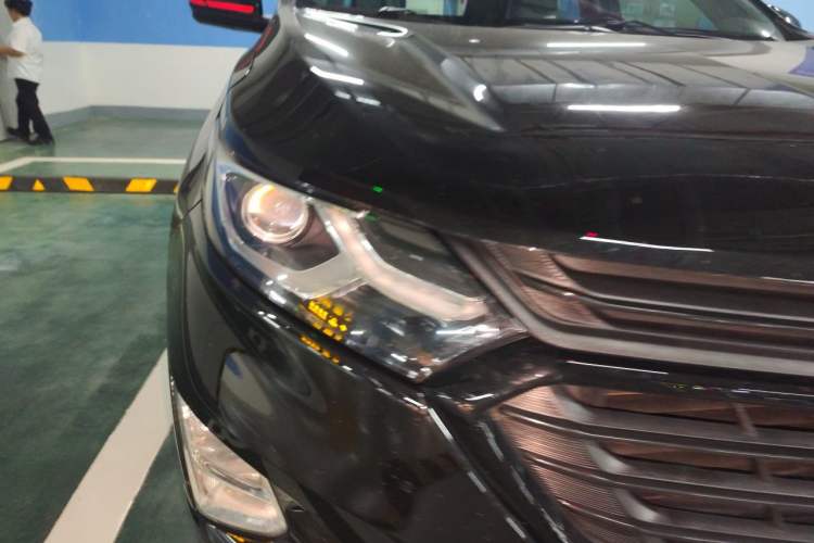 Used Chevrolet Equinox 2019 Redline 550T Automatic All-Wheel-Drive RS Model China V Standard Right Front Headlight