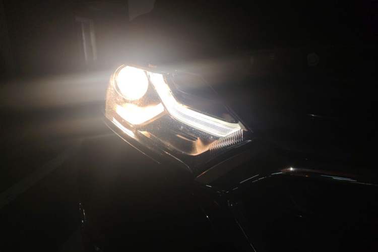 Used Chevrolet Equinox 2019 535T Automatic Chijie Edition China VI Right Front Headlight