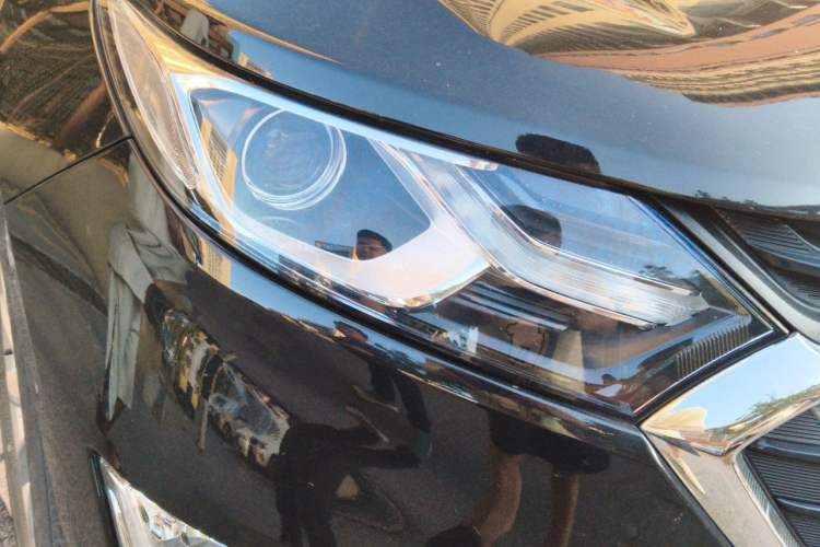 Used Chevrolet Equinox 2019 535T Automatic Chijie Edition China VI Right Front Headlight