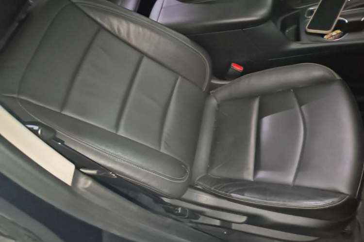 Used Chevrolet Equinox 2019 535T Automatic YuJie Edition China VI Right Front Seat