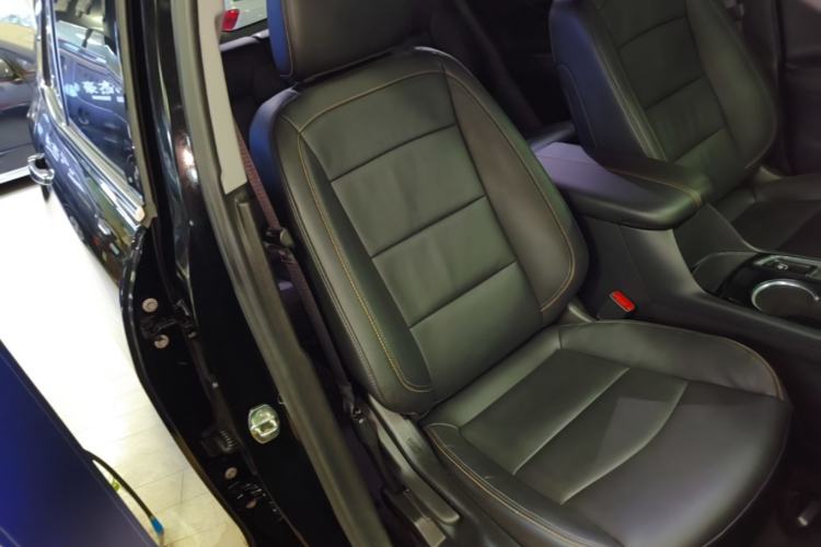 Used Chevrolet Equinox 2019 535T Automatic YuJie Edition China V Standard Right Front Seat