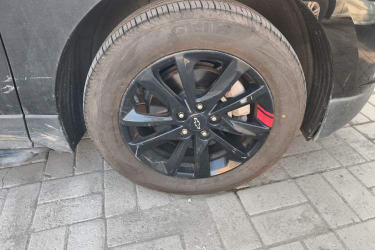 Used Chevrolet Equinox 2019 Redline 550T Automatic All-Wheel-Drive RS Model China VI Standard Right Front Wheel Hub