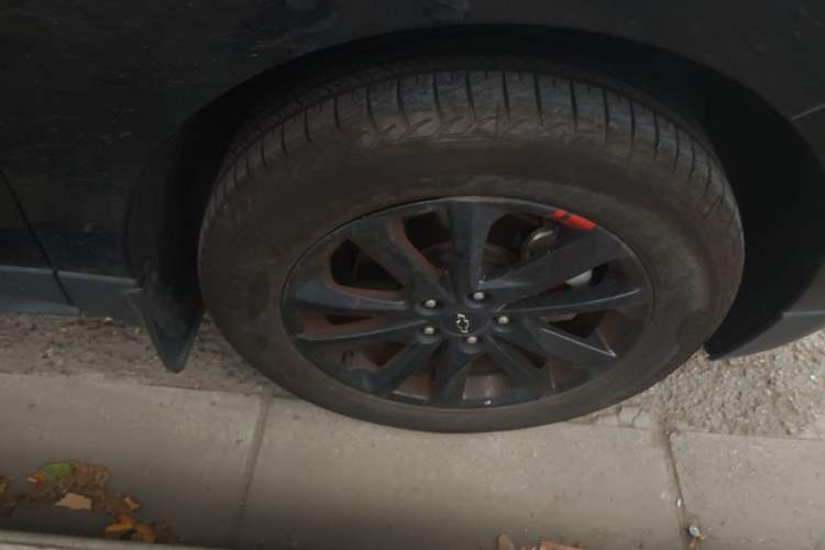 Used Chevrolet Equinox 2019 Redline 550T Automatic All-Wheel-Drive RS Model China VI Standard Right Front Wheel Hub