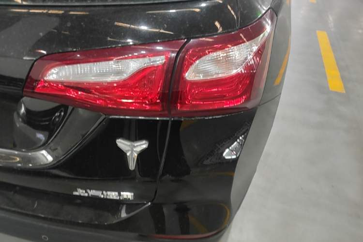 Used Chevrolet Equinox 2019 535T Automatic Chijie Edition China VI Right Rear Taillight