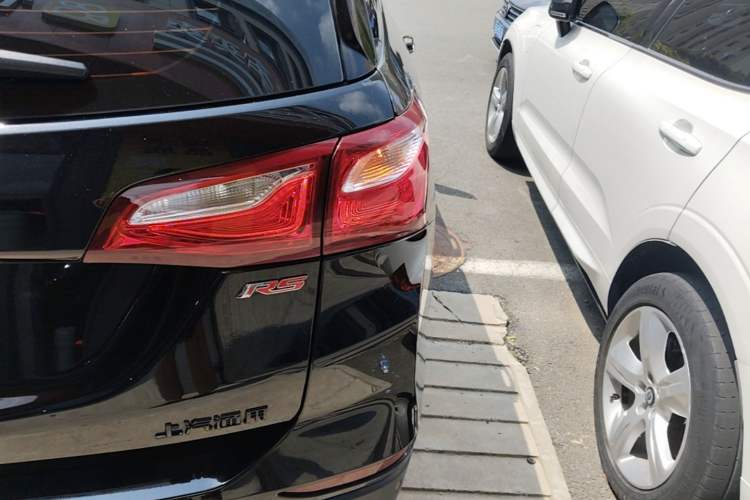 Used Chevrolet Equinox 2019 Redline 550T Automatic All-Wheel-Drive RS Model China VI Standard Right Rear Taillight